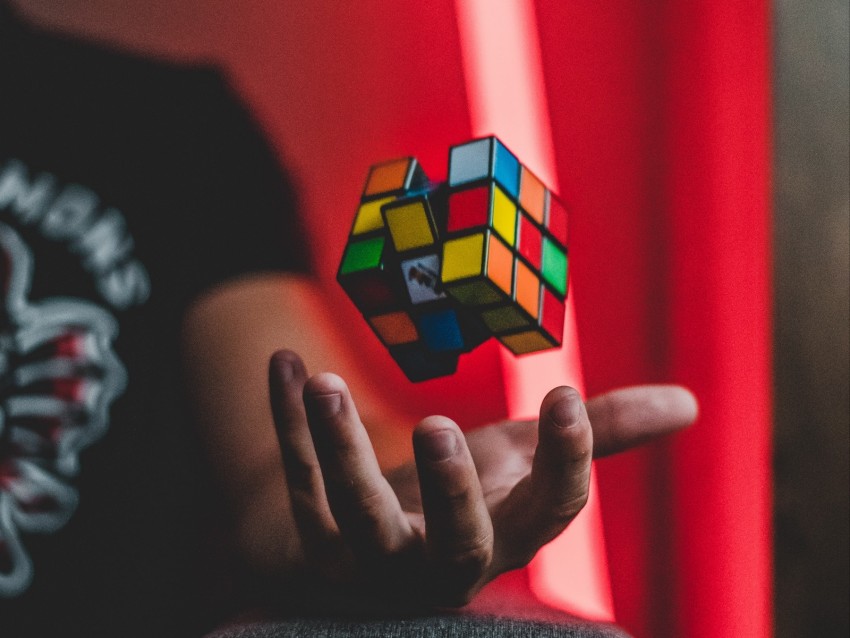 Oud-trainee Maarten Smit is kampioen op de Rubik’s Cube